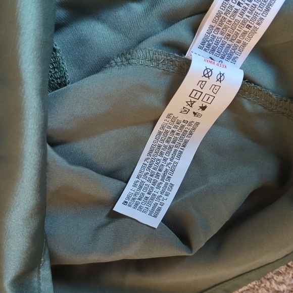 Forever 21 Slip Tank Top Lacy Satin Green Women's Size Medium Fairy - Picture 8 of 8